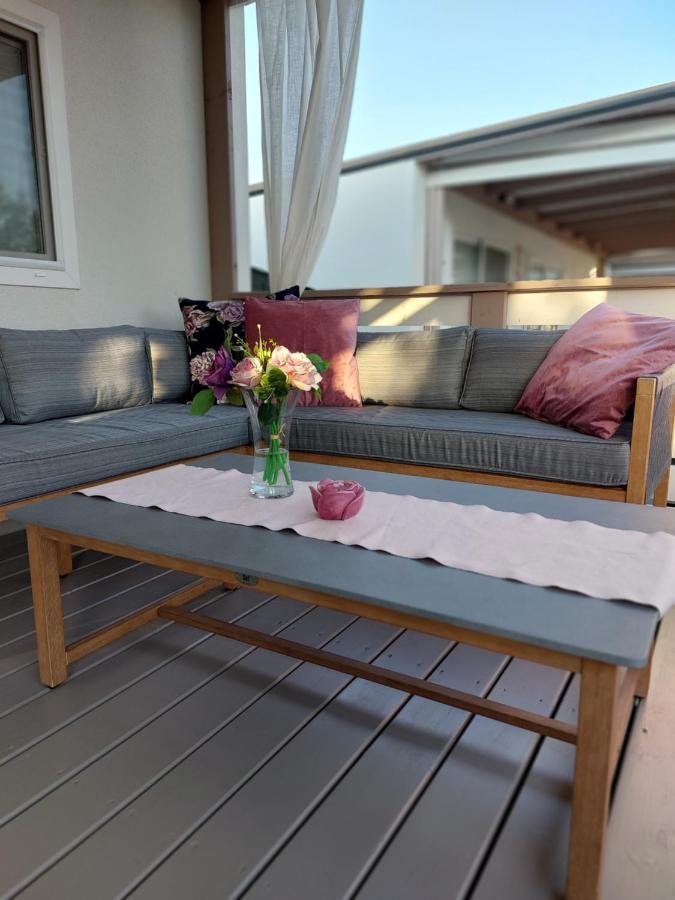 Mobile Home Whit Sea View Lavojesa Drage Zewnętrze zdjęcie