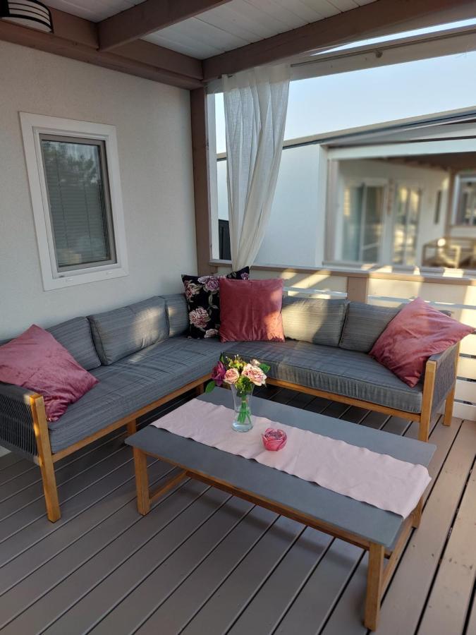 Mobile Home Whit Sea View Lavojesa Drage Zewnętrze zdjęcie